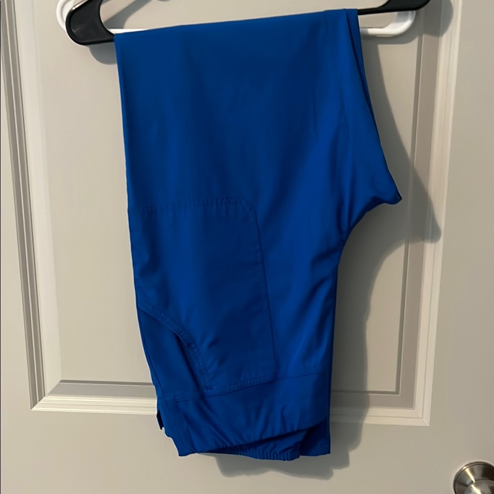 Elle Women's Blue Pants